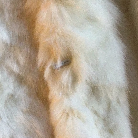 White Rabbit sleeveless coat - Picture 5 of 8